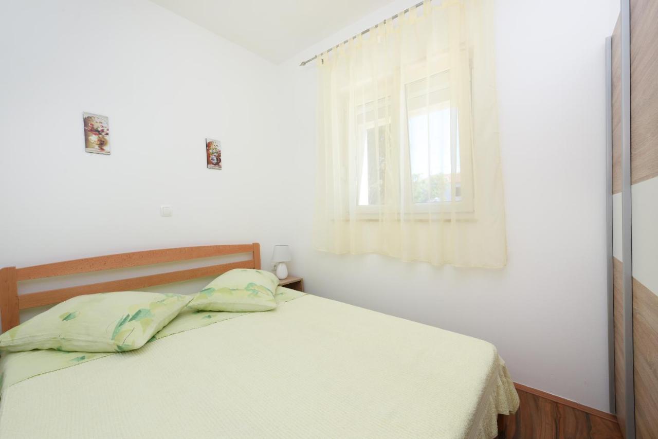 Apartments Sime เพทรอซาเน ภายนอก รูปภาพ