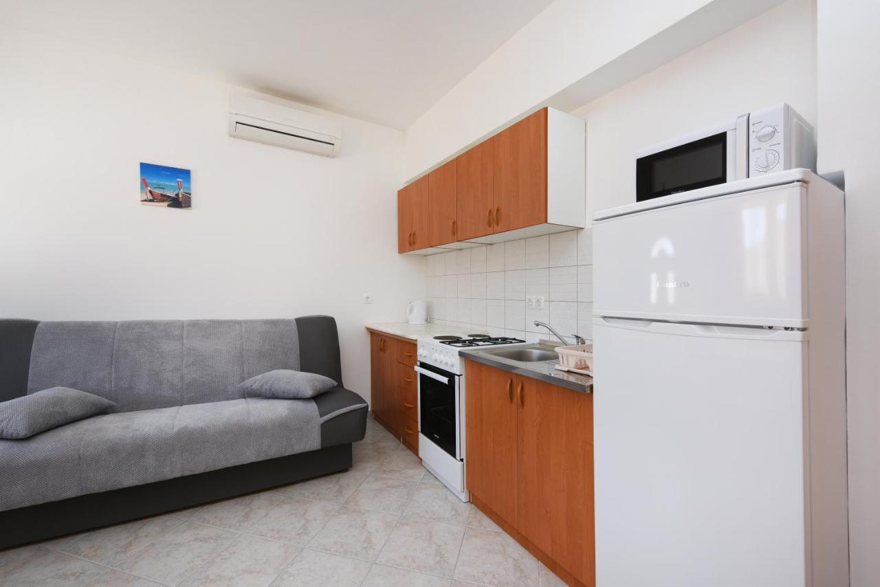 Apartments Sime เพทรอซาเน ภายนอก รูปภาพ
