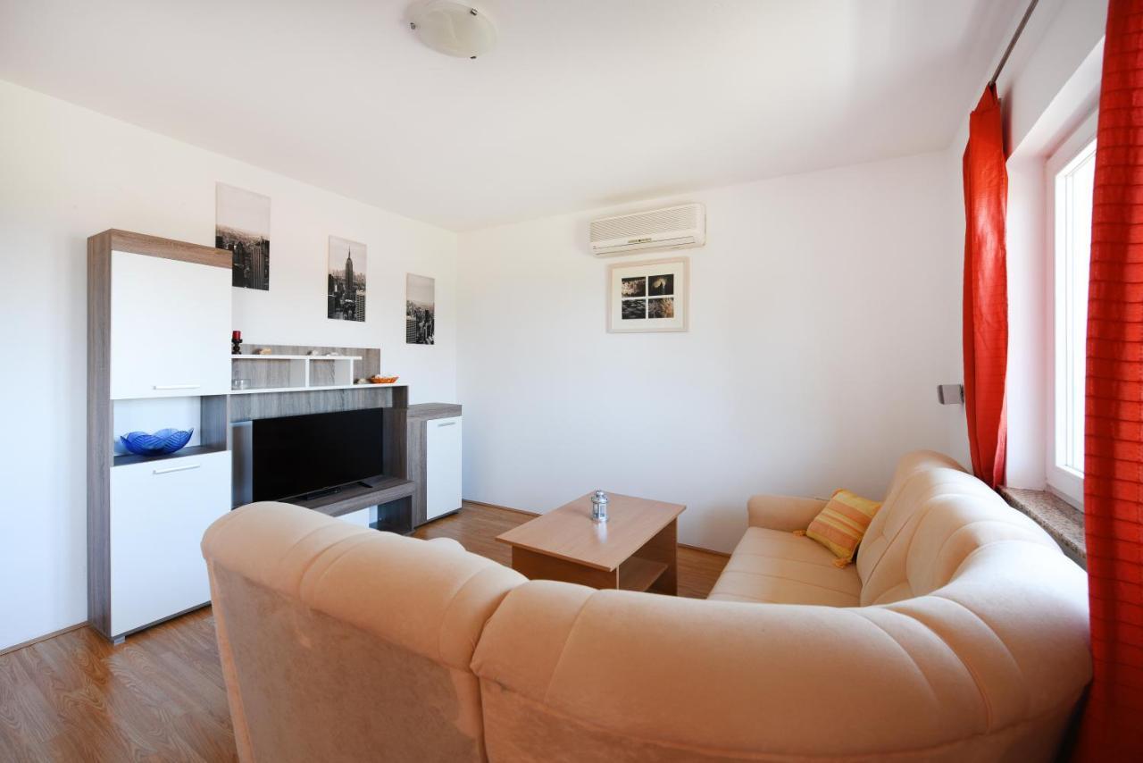 Apartments Sime เพทรอซาเน ภายนอก รูปภาพ